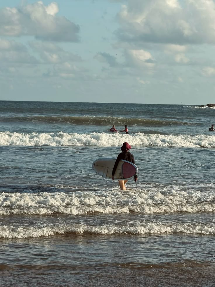 Island Surf School